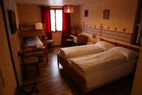 Hotel Surselva - Værelse