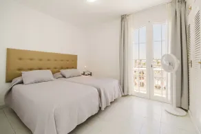 CORONA MAR APARTMENTS - SELECT ADULTS (+16)  - Værelse