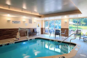 Fairfield Inn & Suites by Marriott Philadelphia Valley Forge/Great Valley - Piscine