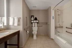 Hampton Inn & Suites San Luis Obispo - Salle de bain