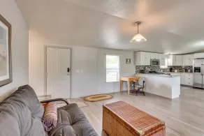 Peaceful MI Home on 1 Acre: Pets Welcome! - Innvendig