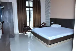 BANSHIDHAM DHARMASALA - Room