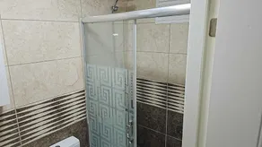 Midtown Hotel Apartments 404 - Bathroom