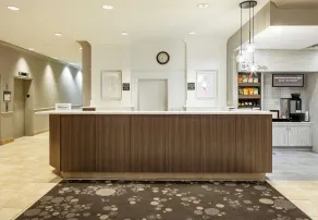 Hilton Garden Inn Omaha Downtown/Old Market Area - Réception