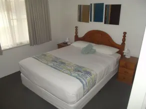 Pelican Shore Oceanfront Villa 6 - Room