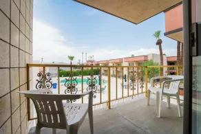 Royal Plaza Inn - Vue de la chambre