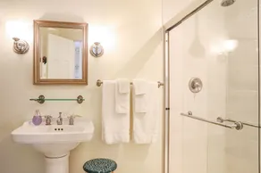 The Charlotte Hotel & Restaurant - Badezimmer