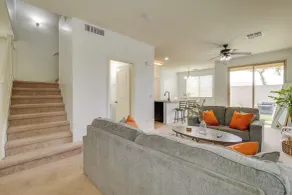 Welcoming Phoenix Home w/ Community Amenities! - Interiör