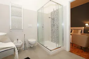 San Vito Suites - Bathroom
