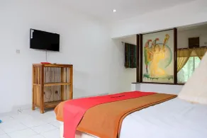 RedDoorz Plus near Jalan Baru Bogor - Værelse