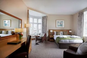 The Crown London Hotel, Cricklewood North West London, WorldHotels Distinctive - Room