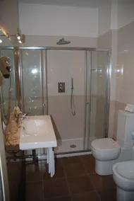 Hotel Continental Brescia - Bathroom