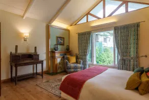 Raman Villa, Shimla, amã Stays & Trails - Room