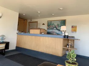 Pacific Sunset Inn - Lobby