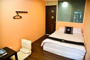 Way Young House - Chambre
