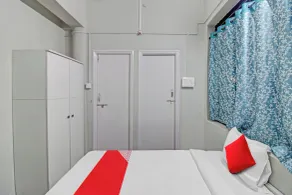 Hotel O Moonlight Inn - Room