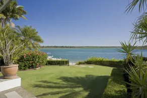 Noosa Quays Waterfront Accomodation - Chambre