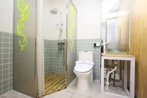 Phoenix Egg Youth Hostel - Badezimmer