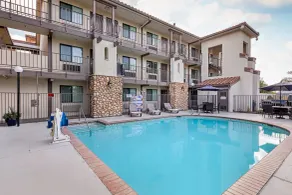Hillstone Inn Tulare, an Ascend Collection Hotel - Basseng