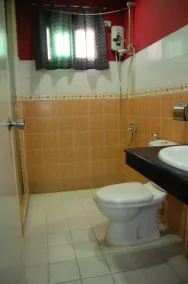 Rumi Apartelle Hotel - Salle de bain