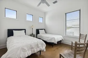 140 Ocean Estates Dr - Værelse