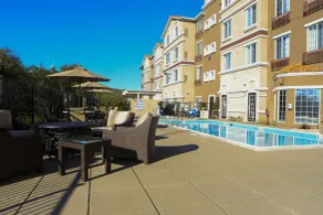 Staybridge Suites Silicon Valley - Milpitas by IHG - Piscine