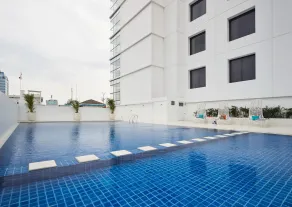 de Braga, ARTOTEL Curated - Pool