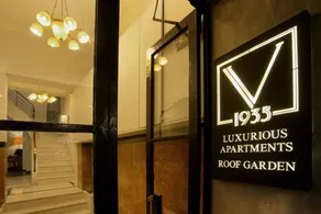 V1935 Luxurious Apartments - Réception