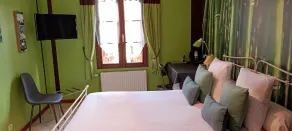 Logis hôtel Les Confins du perche - Rum