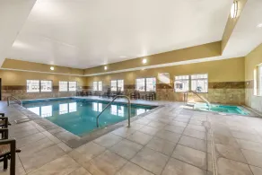 Best Western Plus Grand Island Inn and Suites - Piscine