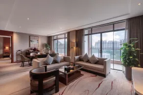 DoubleTree by Hilton Guangzhou Science City-Free Shuttle Bus Service During Canton Fair Period - Habitación