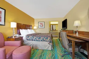 Days Inn by Wyndham Norfolk Military Circle - Chambre