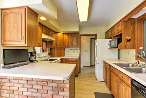 Waupaca Lakefront Home w/ Pool Table & Dock! - Innenbereich
