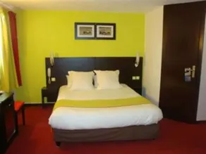 Kyriad Design Enzo Montluçon - Chambre