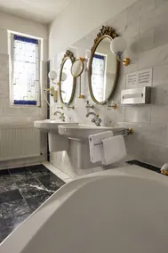 Design-Hotel Zur Abtei - Bathroom