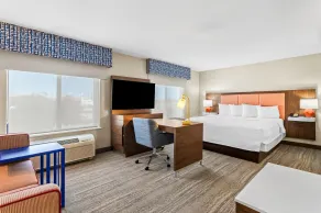 Hampton Inn & Suites Farmington - Chambre