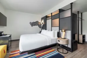 Aloft by Marriott Florence - Rum