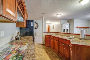 Junction City Home w/ Hot Tub - Near Milford Lake! - Interiör