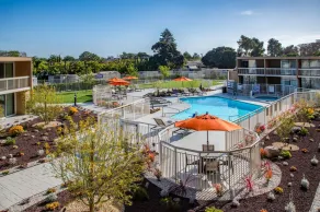 Holiday Inn Oxnard - Ventura by IHG - Piscine