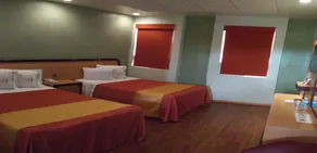 HOTEL CASTELO - Zimmer