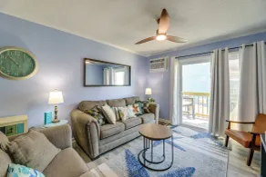 Oceanfront fun Sand and Sun The Lazy Loggerhead - Innenbereich