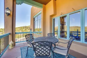 Luxurious Retreat w/ Stunning Views in Santa Fe - Innenbereich