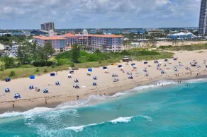 Palm Beach Shores Resort and Vacation Villas - Vue de la chambre