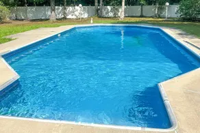 Beautiful 4-bedroom pool home with 2-story deck! - Innenbereich