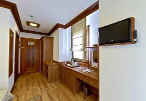 Hotel Azmakhan - Habitación