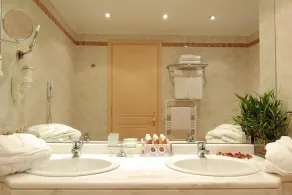 Athens Atrium Hotel and Suites - Piscine