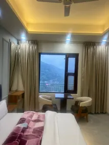 The Grand View - Room