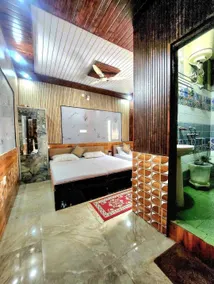 Hotel Khetan Residency Yamunotri Dham - Zimmer
