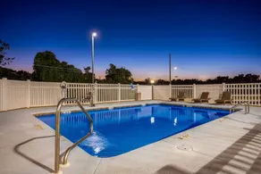 Hometown Inn Thomasville - Pool