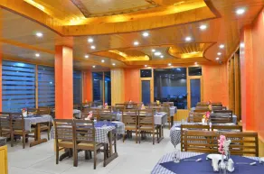 Gezellig Inn - Kanyal Villas - Restaurant